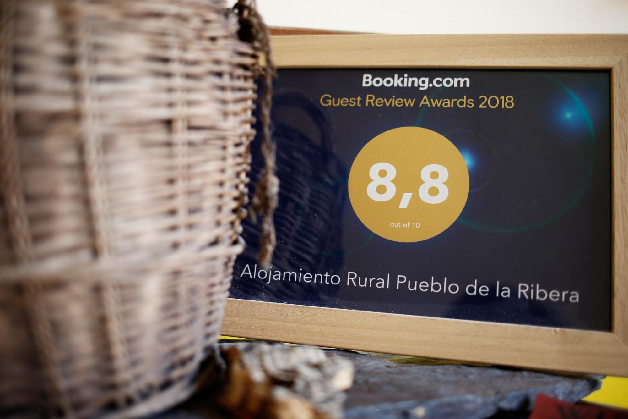 Alojamiento Rural Pueblo De La Ribera Penafiel Phòng bức ảnh